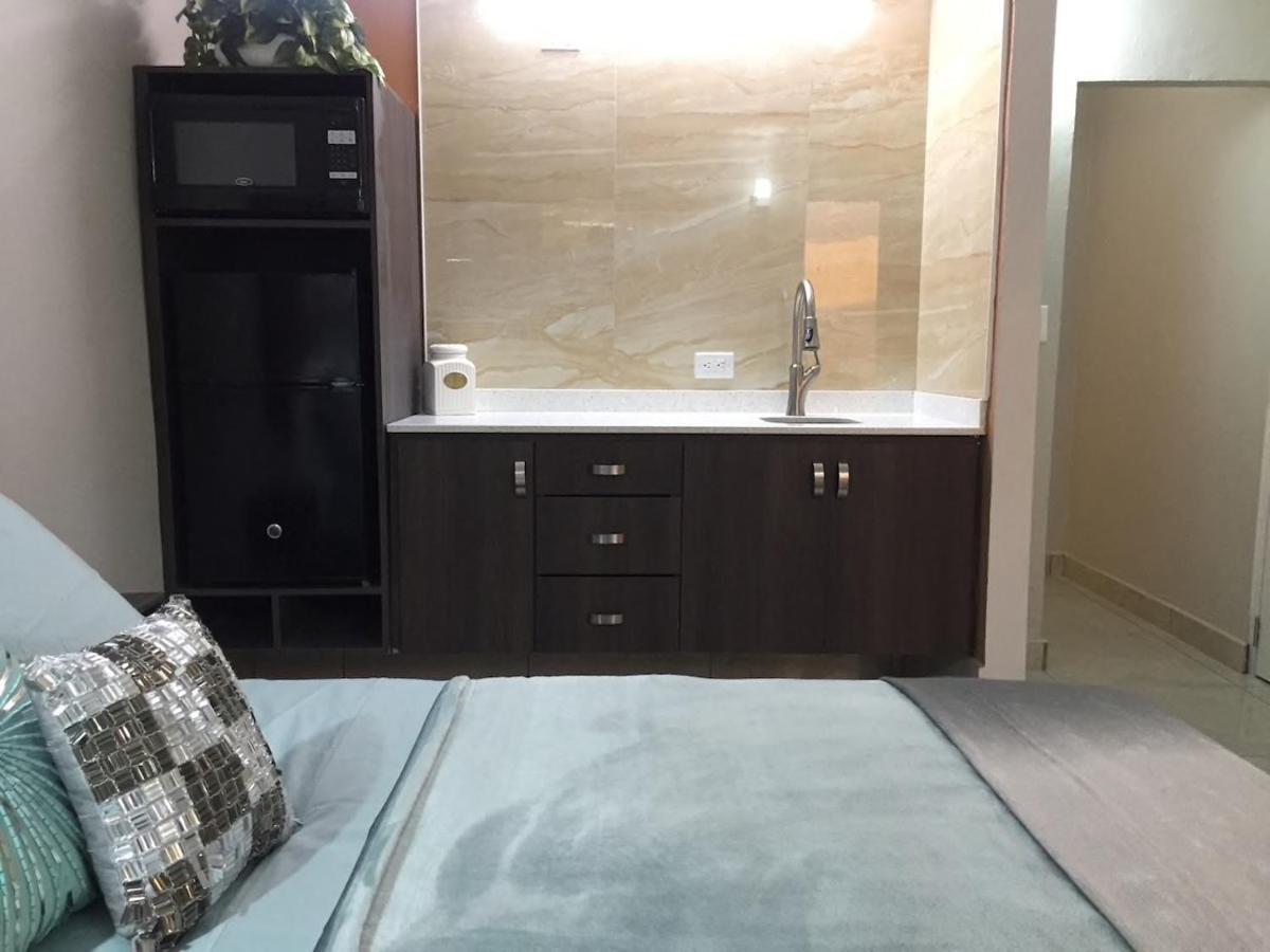 Segovia Studio Units Carolina Exterior photo
