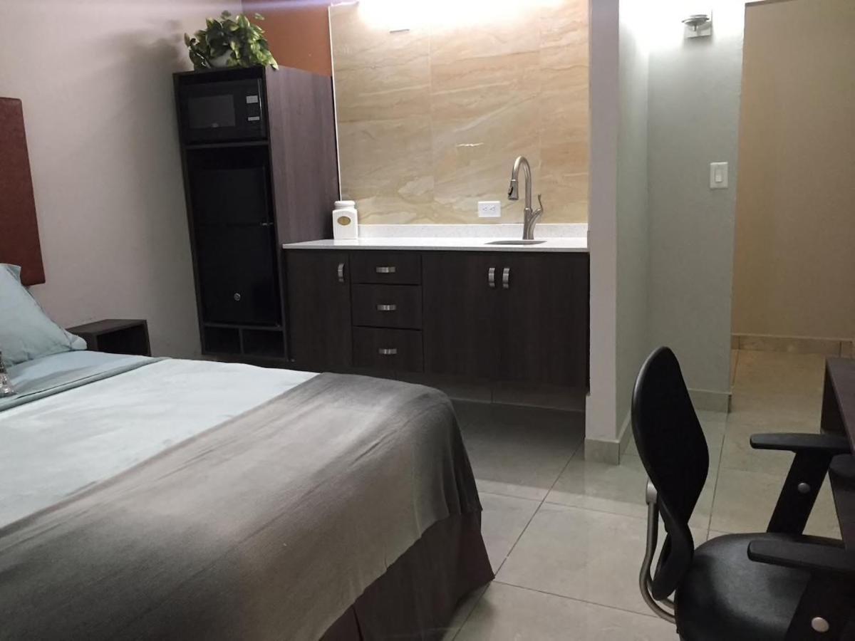 Segovia Studio Units Carolina Exterior photo
